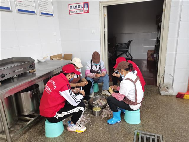 学生1